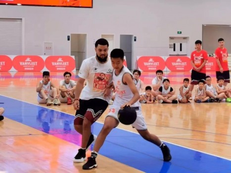 鴻坤助力兒童發(fā)展 特有籃球培養(yǎng)體系