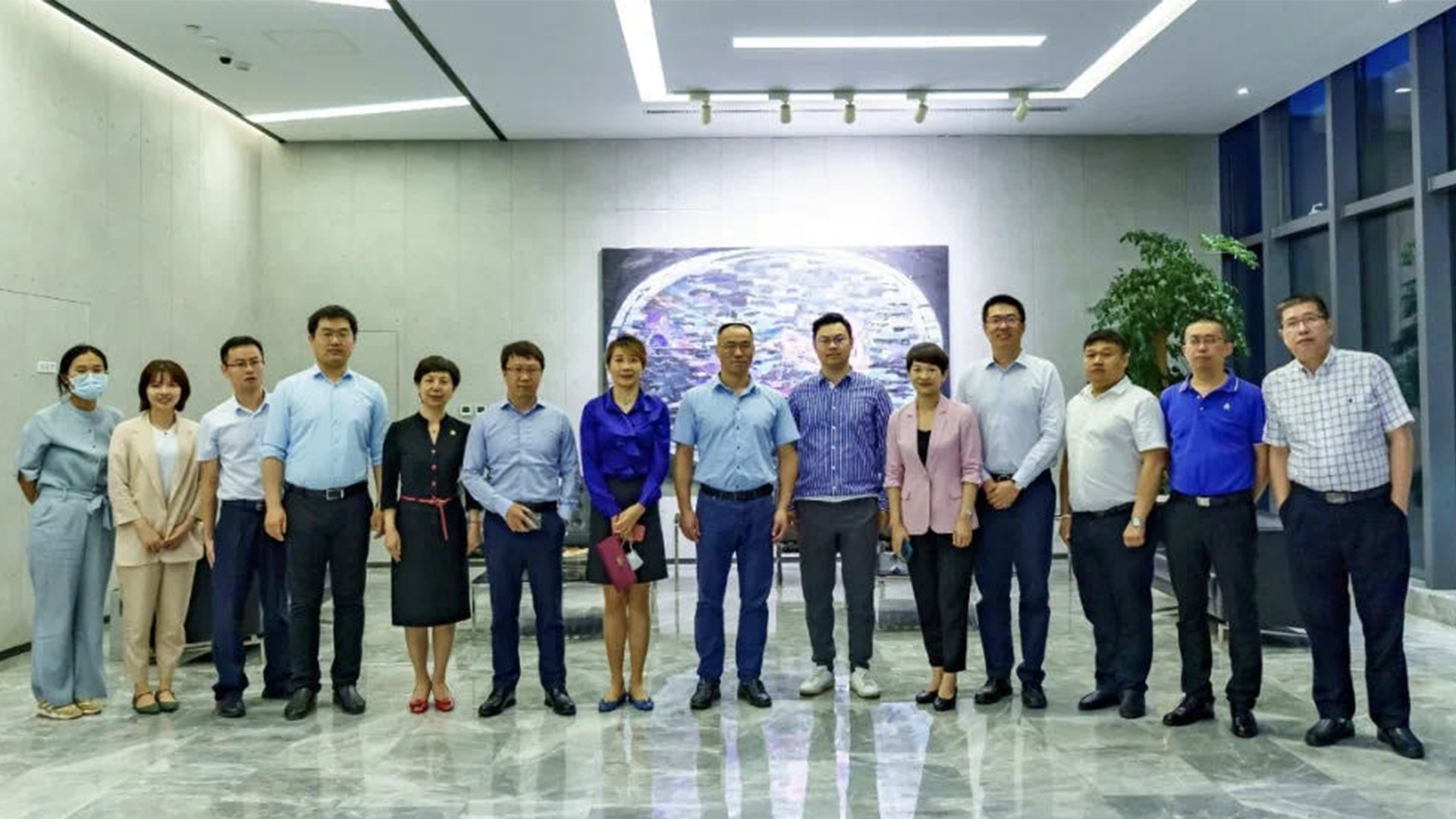 鴻坤趙偉豪帶隊陪同晉江文旅集團董事長陳文霓一行參訪鴻坤集團