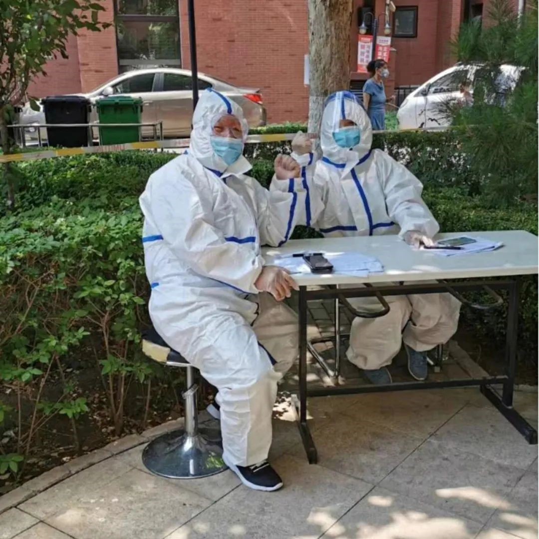 鴻坤物業(yè)對園區(qū)業(yè)主開展地毯式排查