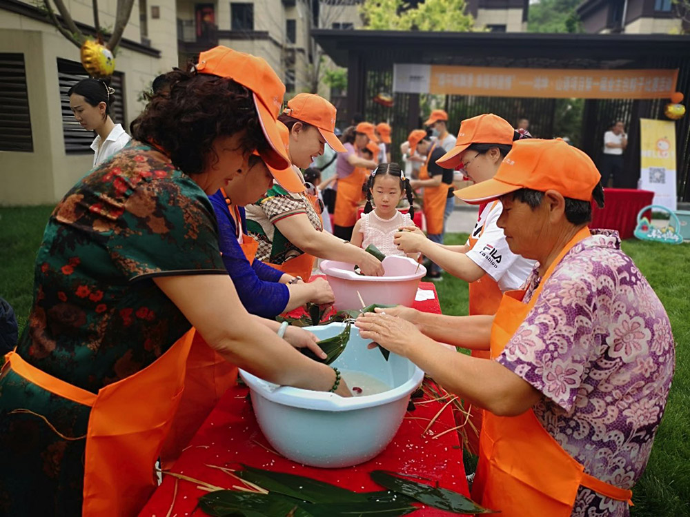 鴻坤集團推出鴻心服務2.0版本